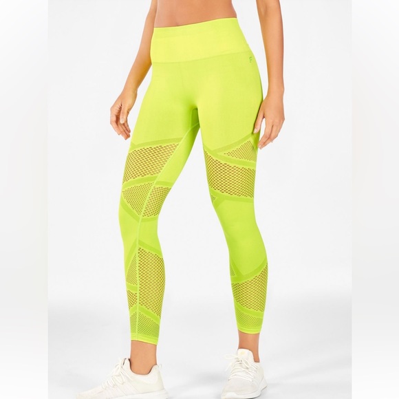 Fabletics Pants - Fabletics Mosaic High Waisted 7/8 Seamless Leggings Size Large Citron Neon